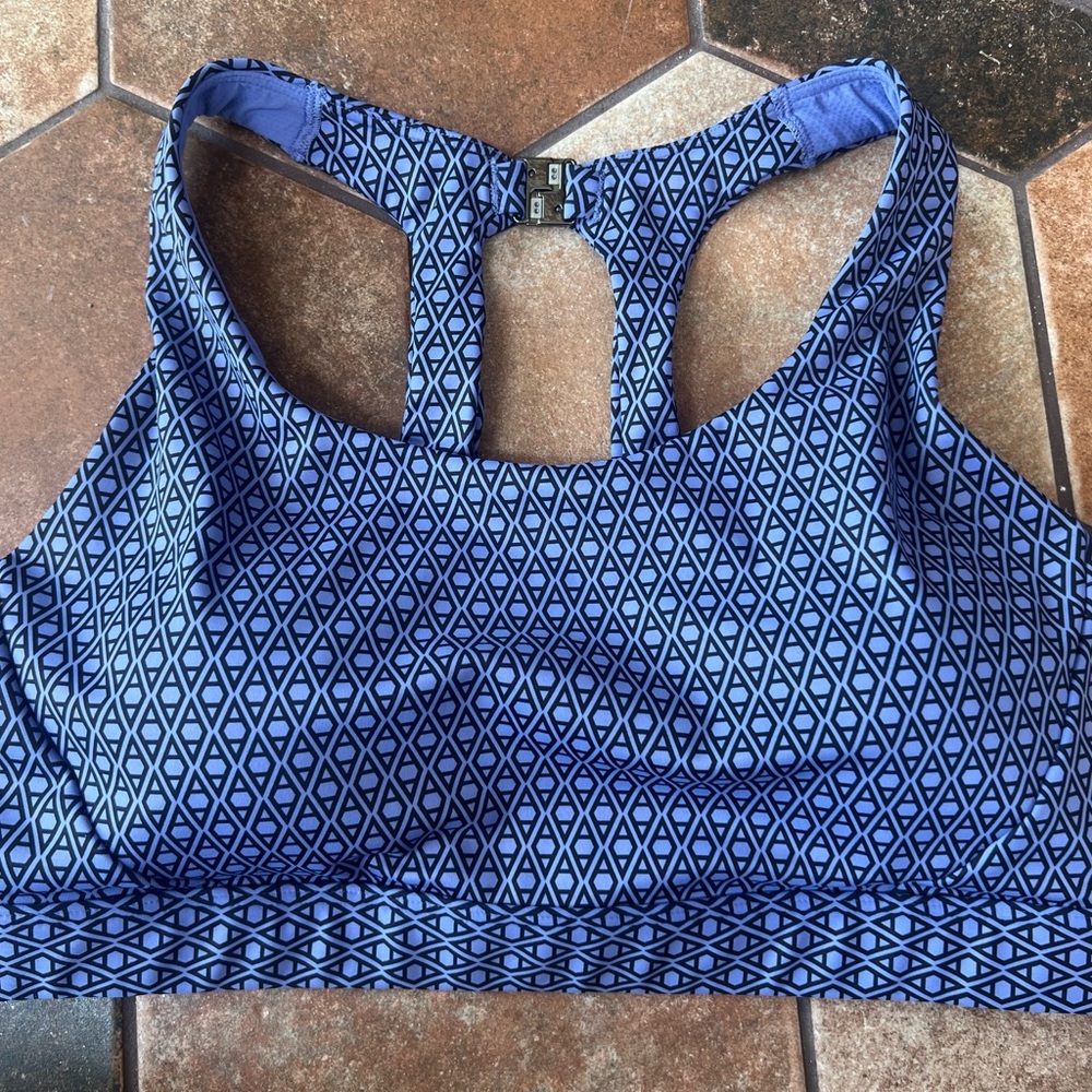 Athleta Sports Bra XS NWOT